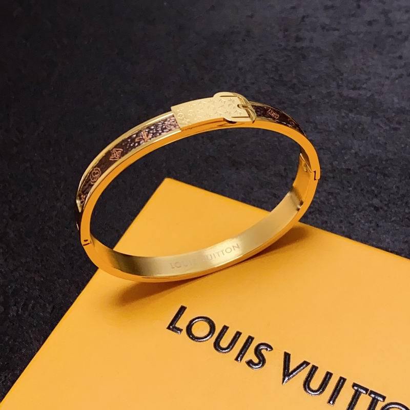 LV Bracelets 321